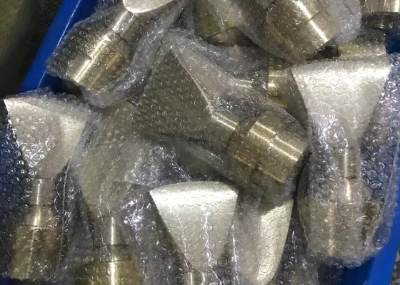 ปรับทิศทางพัดลม Fountain Jet FNPT ทองเหลือง Blossom Nozzle