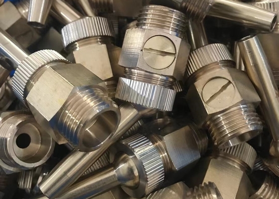 1/2" หัวน้ำพุทองเหลืองสากล DN15 3m3/h