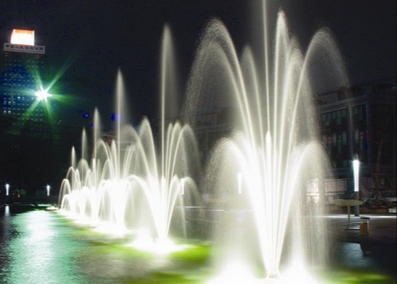 DN25 อุปกรณ์น้ำพุสระน้ำ 1 '' ทองเหลือง Ajustable 3 ชั้น Flower Blossom Music Fountain