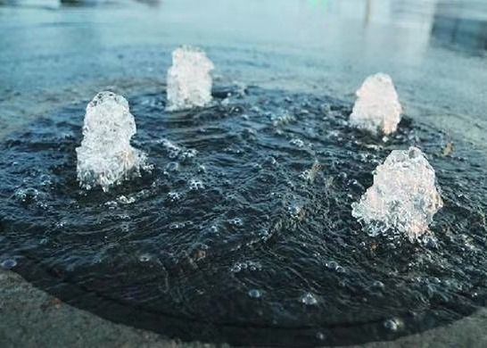 80 L / M 1 นิ้ว Dancing Fountain Jet Nozzle พร้อมหลอดไฟ