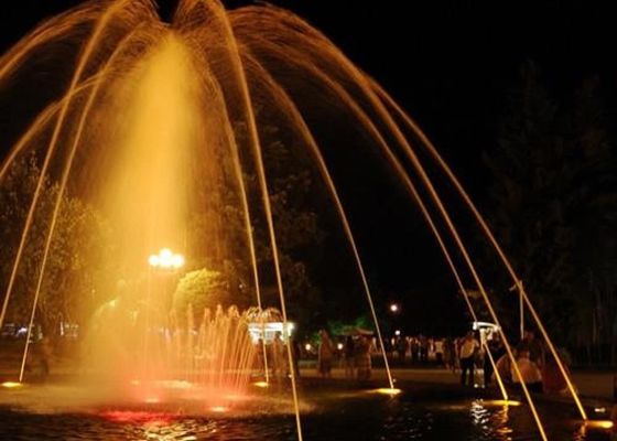 หัวฉีดสเปรย์น้ำพุ Singe Jet Fountain ทองเหลืองแบบปรับได้ 20 มม
