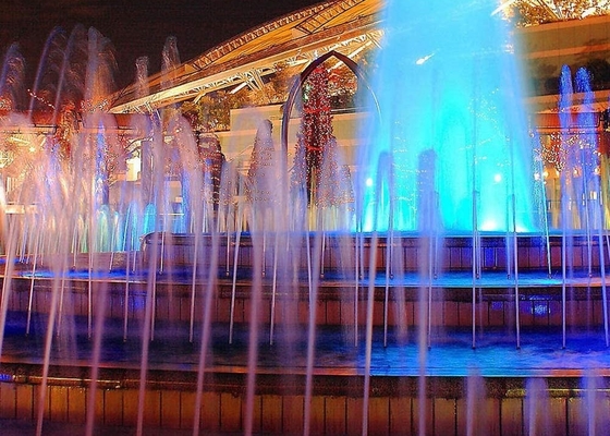 Water Outlet เส้นผ่านศูนย์กลาง 8 มม. DN20 หัวน้ำพุเต้นรำ