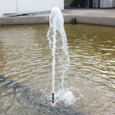 250Kpa แนวตั้ง Frothy Fountain หัวฉีด 5m Water Spray High